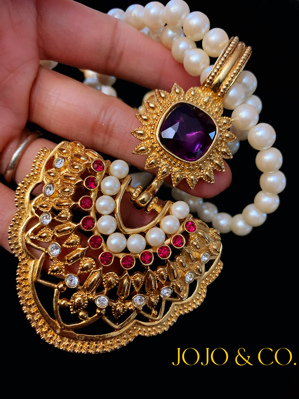 Elizabeth Taylor for AVON Necklace with Earrings (1990s)