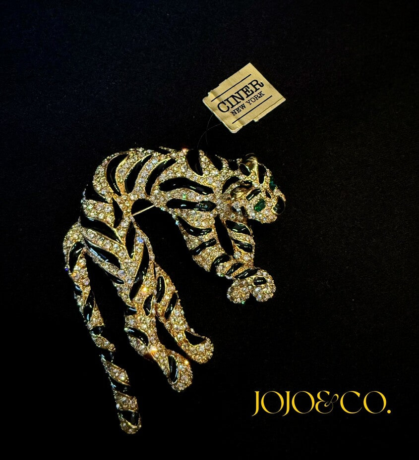 CINER Jeweled Tiger Brooch – New York